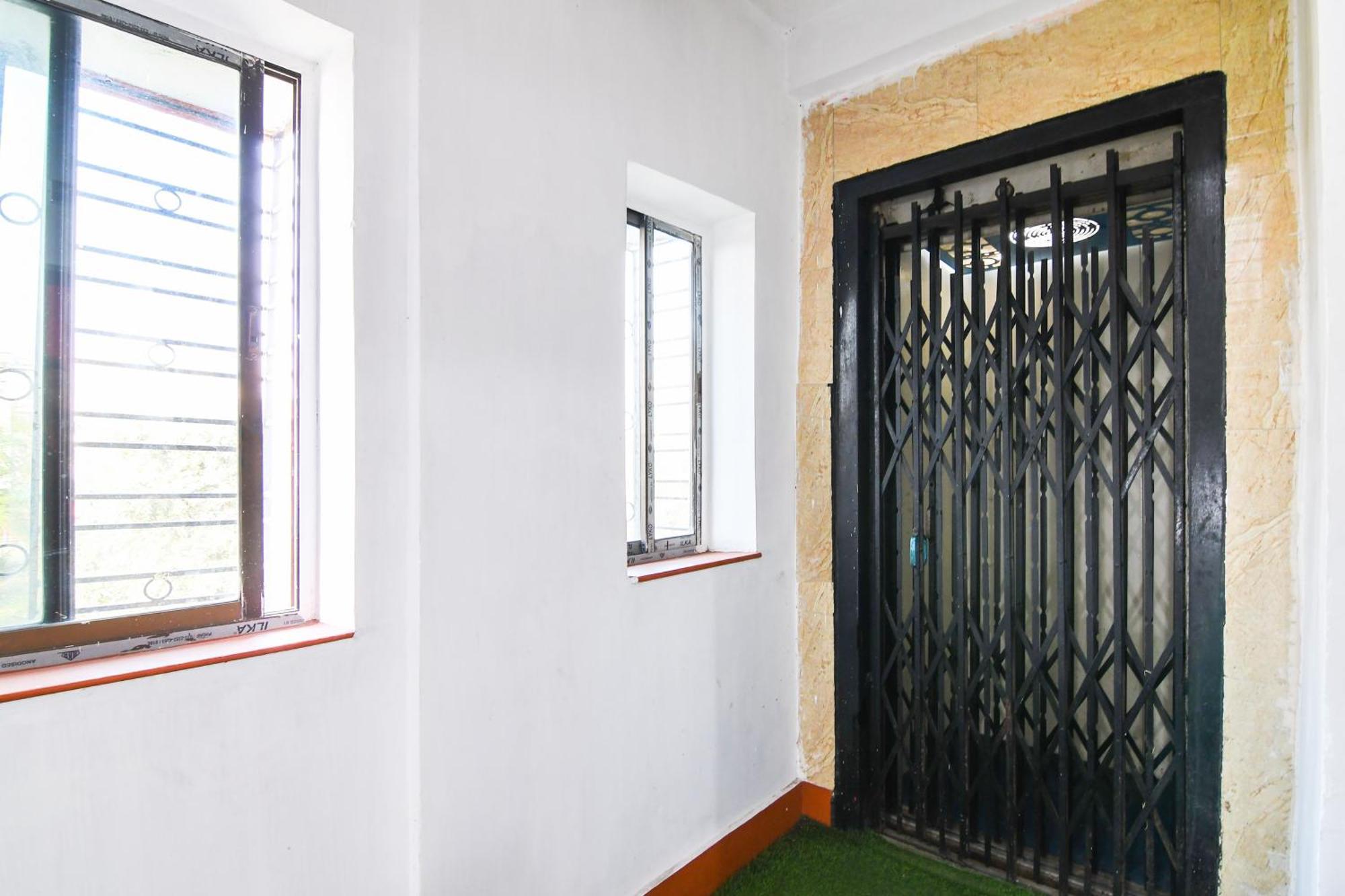 Hotel O Biswa Bangla Sarani Kolkata Exterior photo